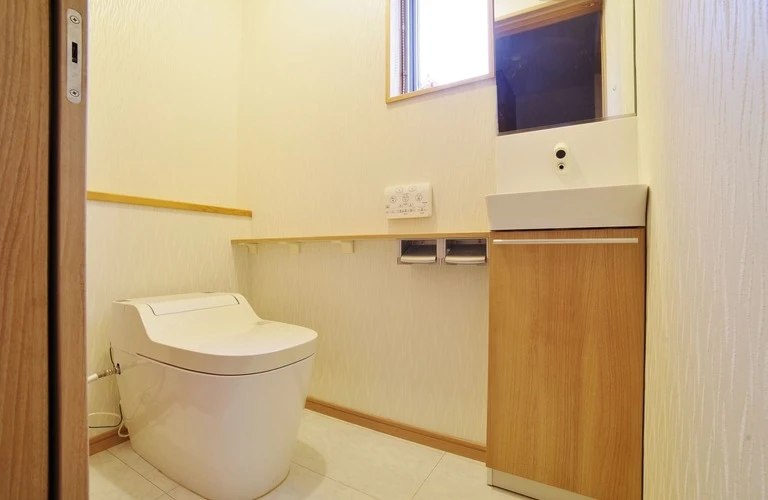 トイレのお困りごとも解決 | 沖縄の便利屋なら便利屋お助けマスター沖縄中央店